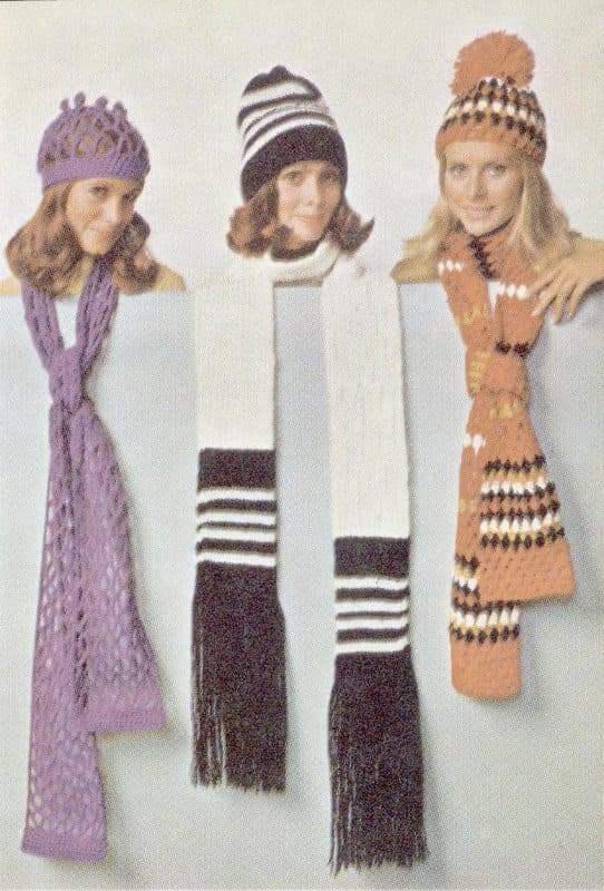 Flame scarf and pompon hat (right) as photographed in the booklet